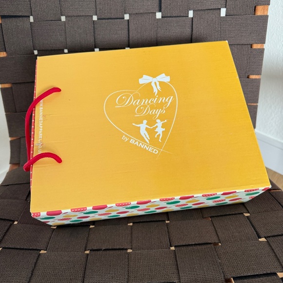 ModCloth “Strut in the World” Seafoam Glittery Heels - Picture 11 of 11